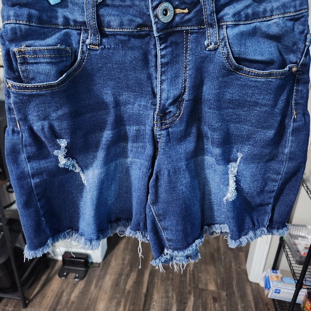 Distressed Dark Wash Denim Shorts - Frayed Hem